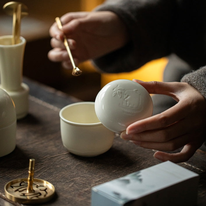 LUMINA White Porcelain Incense Seal Ritual Set (10 Pieces)