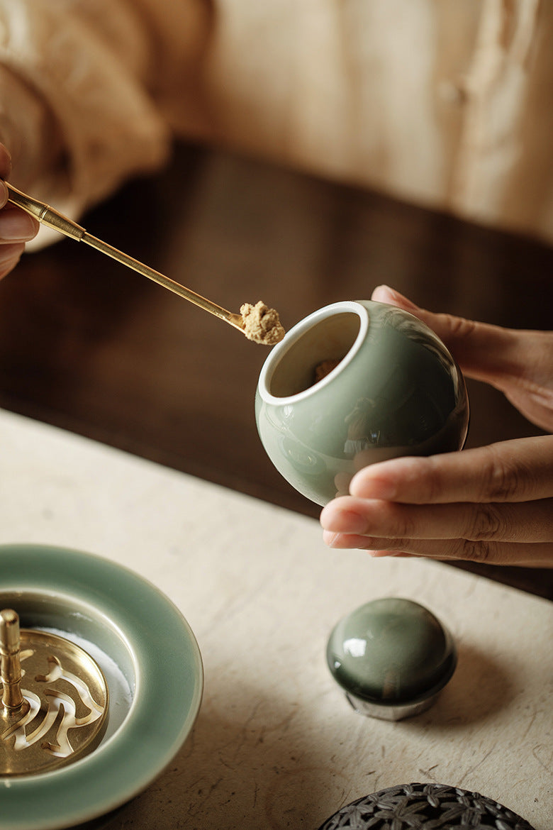 ETHEREAL Celadon Incense Seal Ritual Set (10 Pieces)