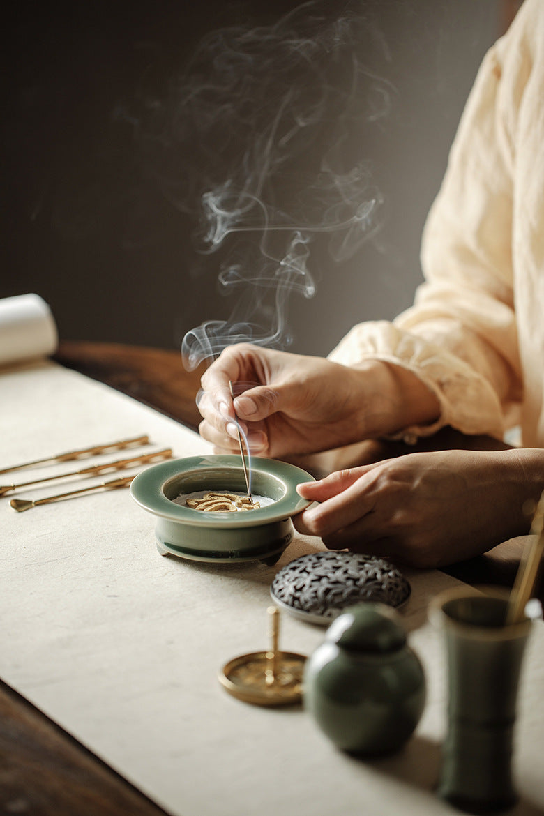 ETHEREAL Celadon Incense Seal Ritual Set (10 Pieces)